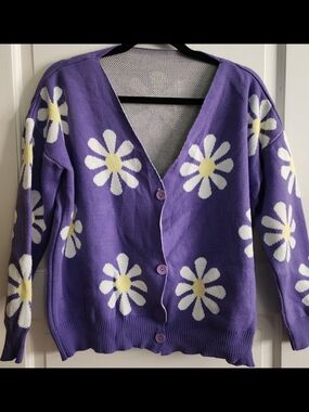 Purple Daisy V-Neck Button Cardigan Sweater